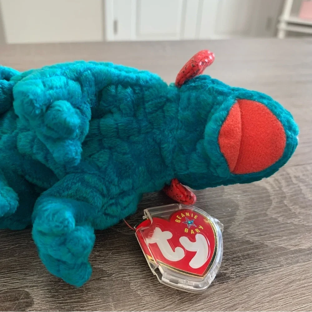 Hornsly 2000 TY Beanie Babies Collectable Dinosaur Plush